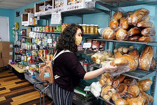 Крупные производители в России введут мораторий на повышение цен на хлеб