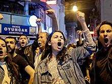 Эрдоган рискует восстановить против себя пол-Стамбула