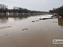В Новоорском районе закрыли дорогу из-за подъема талых вод