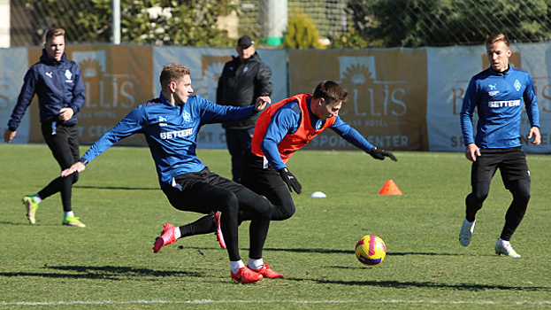 "Крылья Советов" отправляются на второй сбор в Турцию