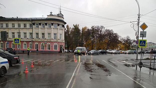 Девятилетнего мальчика сбили на зебре в центре Вологды