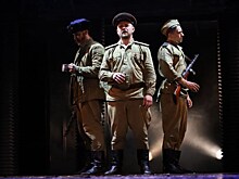 39-й сезон Театра драмы и кукол "Святая крепость" в Выборге открылся премьерой военной драмы "Рядовые"