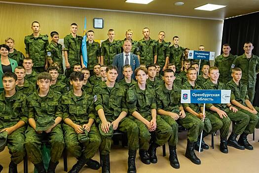 Оренбургская команда участвует в окружных сборах «Гвардеец-2025»