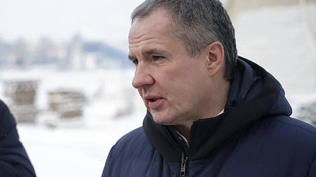 Губернатор Вячеслав Гладков посетил стройплощадки региона: Ставим задачу делать и капитально ремонтировать каждую следующую школу лучше, чем прошлые