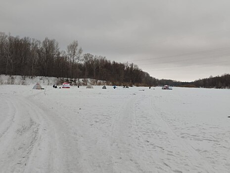 Спасатели провели рейд на Сакмаре в Оренбурге