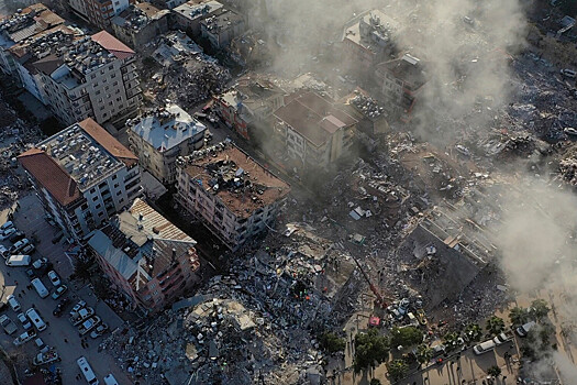 Anadolu: девочку-подростка спасли в Турции спустя 145 часов после землетрясения