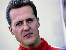 Шумахер больше не прикован к кровати и может сидеть (Daily Mail)