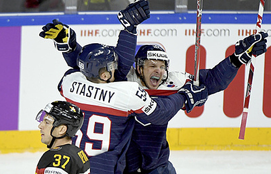 Штястны: опыт игры в КХЛ может помочь словацким хоккеистам в матче с командой России