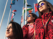 Лучшая девушка фестиваля: на ВМФС‐2017 в Сочи выбирают FestGirl