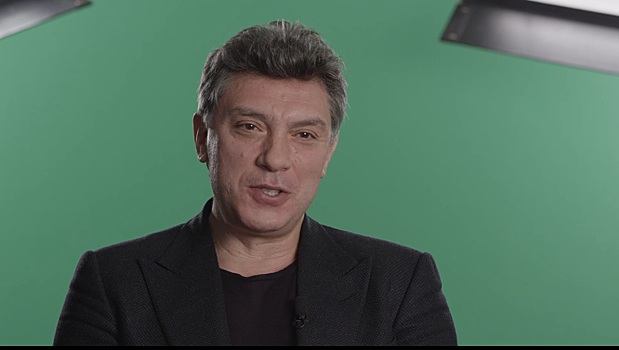 "У нас была битва с Гайдаром": Ельцин-центр опубликовал неизданное интервью с Немцовым