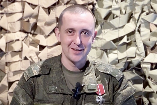 Младший сержант Пономарев вынес раненого командира из-под огня