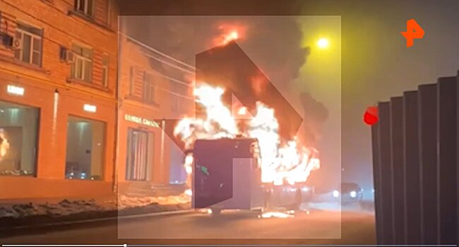 На юго-западе Москвы загорелся электробус