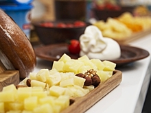 СМИ: Полутвердые и твердые сыры подорожали в России на 16,5%
