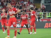 Казарцев отменил 4 гола «Спартака» в игре с «Махачкалой». Три из-за офсайда, один – за фол в на вратаре