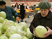 Почему всегда дешевые капуста и морковь резко подорожали