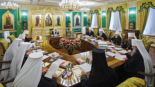 Крымские епархии УПЦ передали в подчинение патриарху Кириллу
