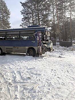 В Иркутской области водитель автобуса спас 20 пассажиров