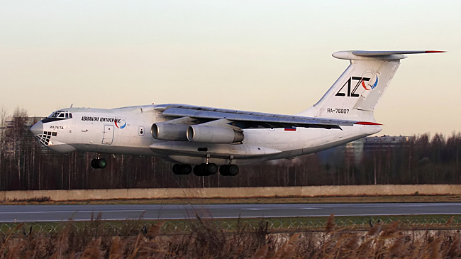 Тайный ход Кремля. В Каракасе приземлился российский Ил-76. Какой груз он привёз?
