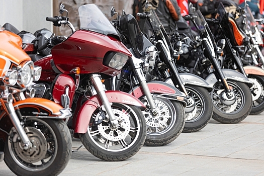 Екатеринбургская байкерша, сбитая «воспитателем» на внедорожнике, вышла из больницы