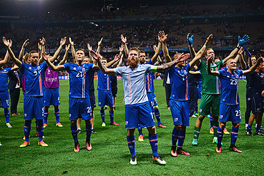 Почему все влюбились в сборную Исландии