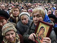 Защитники военных, спасители алкоголиков и святые с Яндекс.Маркета. Как россияне делят небесных покровителей?