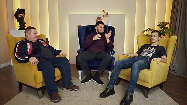 Иван Золо потратил 300 тысяч рублей за час — он купил подарки маме, папе и Некоглаю