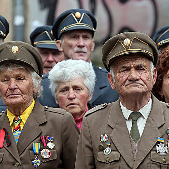 Дуда просит Зеленского снять запрет на эксгумацию польских жертв украинских националистов