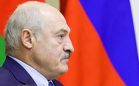 «США отнимают у Лукашенко "нефтяную конфетку"»