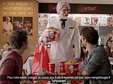 Полковник Сандерс появился в комедийной французской рекламе KFC спустя четверть века