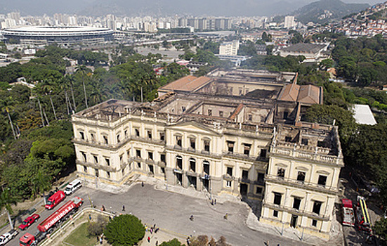 На пепелище знаний. Что стало катализатором пожара в Национальном музее Бразилии