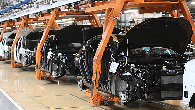 В России на треть сократилось производство автомобилей