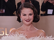 Селена Гомес показала, как выглядит без макияжа и фильтров