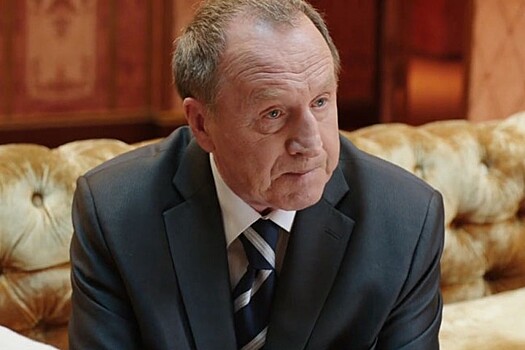 «Благодарен всем своим женам»: актер Владимир Стеклов рассказал о главных женских качествах