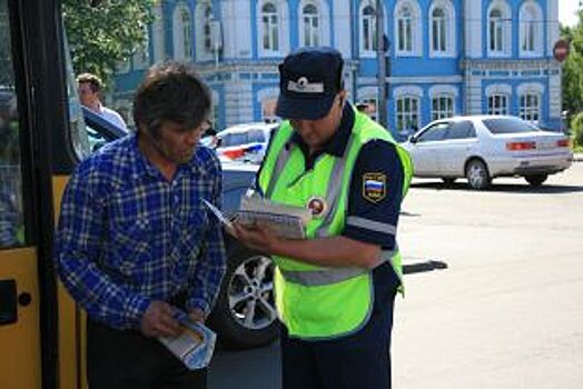 Пьяный водитель маршрутки устроил ДТП с пострадавшими в Орле