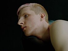 «Растянутая одежда, грубоватые повадки и донельзя скудная речь»