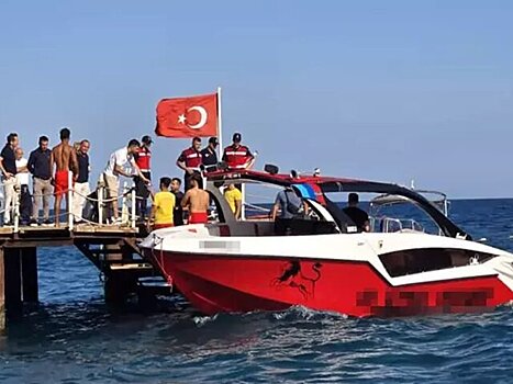 Катер сбил российскую туристку в Турции