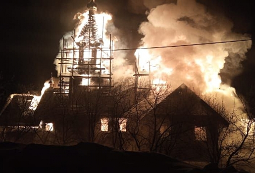 Настоятель сгоревшего храма в Омской области собирает деньги на новую церковь