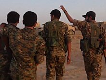 Курды возвращаются в долину Евфрата для борьбы с ИГ*, заявила коалиция США