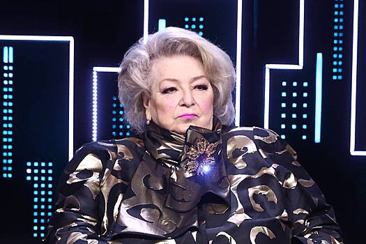 Тарасова отреагировала на возвращение избитой матерью фигуристки к Плющенко