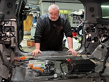 Блогер разобрал новый M-Hero за 12 млн рублей и нашел в салоне воду