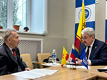 «Приемы граждан призваны помогать людям в решении конкретных проблем»: спикер Госсовета Чувашии Леонид Черкесов рассмотрел обращения жителей республики