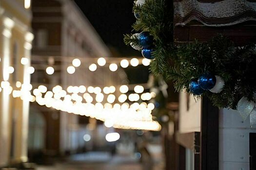 На следующей неделе улицы Кирова начнут украшать к Новому году