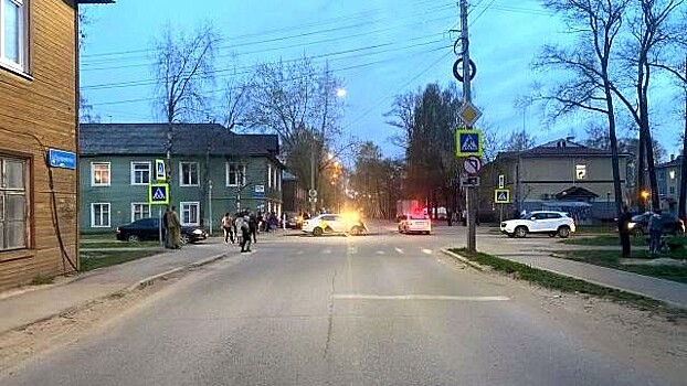 Мужчину госпитализировали после ДТП в Вологде