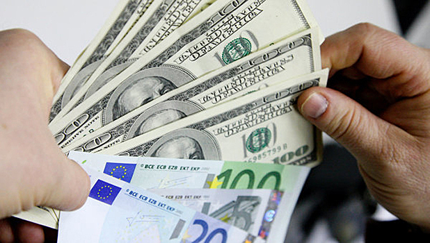 Официальный курс евро превысил 58 рублей