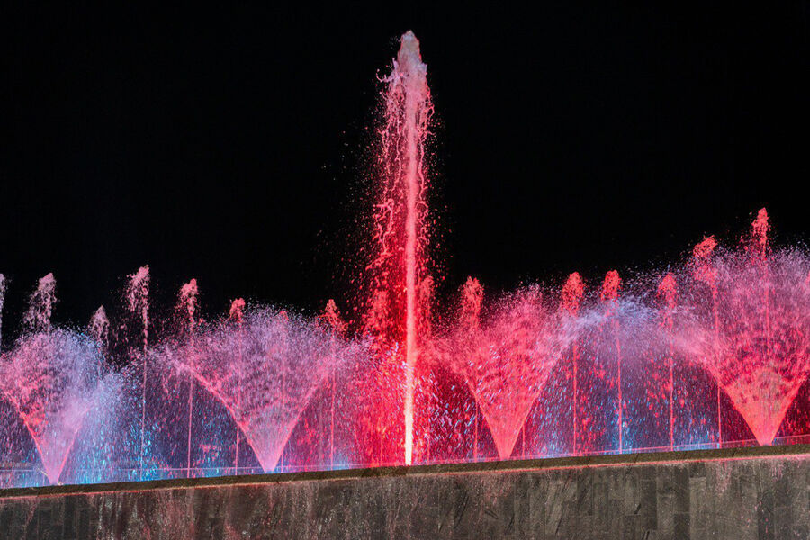 Уникальный фонтан запустили на Дальнем Востоке