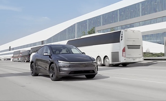 Шквал критики не помешал Tesla назвать свой автопилот «самым большим преимуществом»