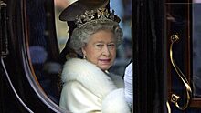 Съемки шестого сезона «Короны» приостановят из-за смерти Елизаветы II