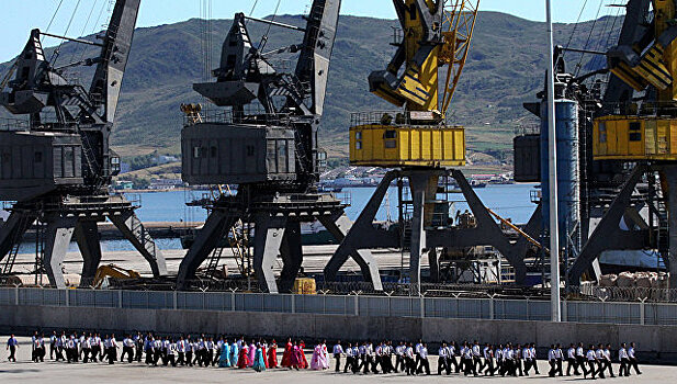 Российский генконсул выехал в Раджин, где находится яхта Katalexa