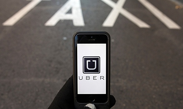 Uber заключил договор с Daimler о создании беспилотного такси