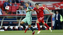 Черчесов требовал просмотра видеоповтора эпизода с падением Бухарова в матче с Португалией